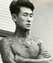 白髪一雄