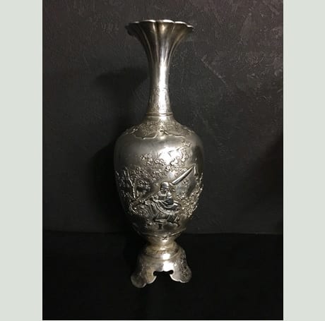 銀製花瓶