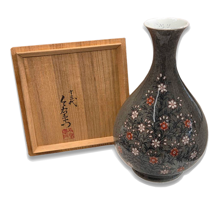 十三代今泉今右衛門 色鍋島薄墨草花文花瓶